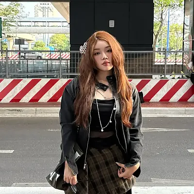 I like her instagram for pipigilaz