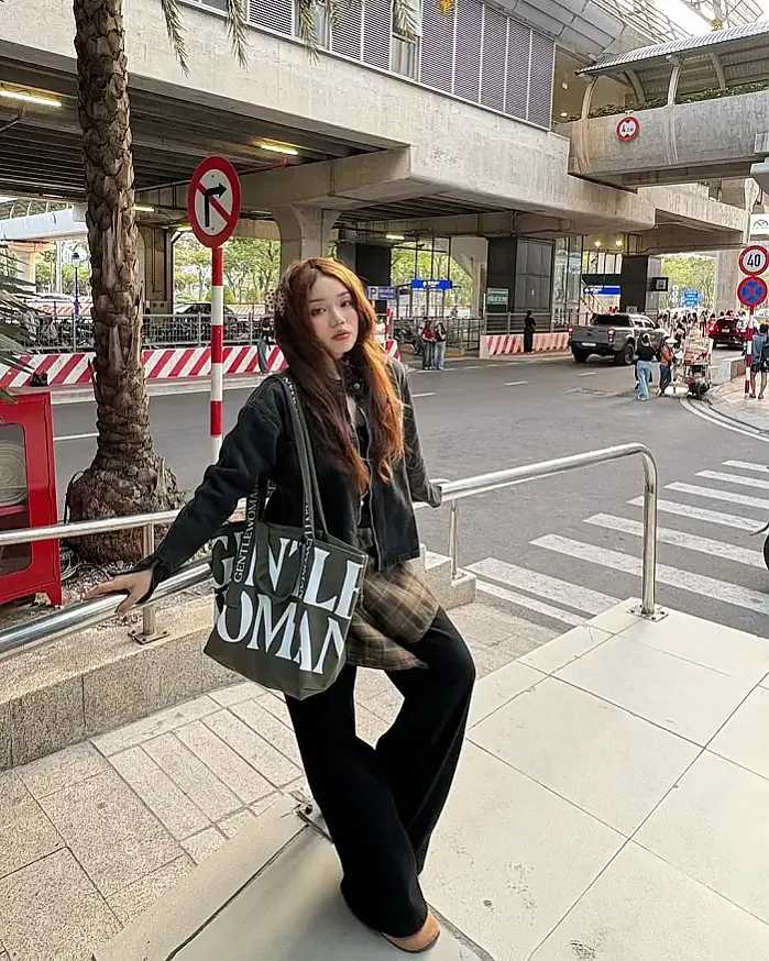 I like her instagram for pipigilaz