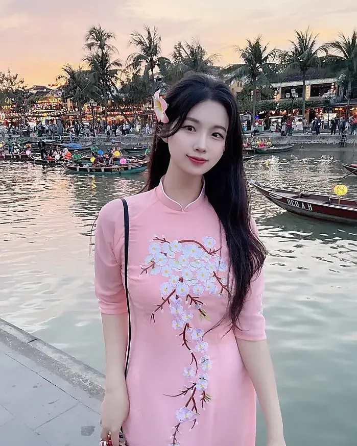 아오자이 넘 맘에들어 instagram for 1004hyoju