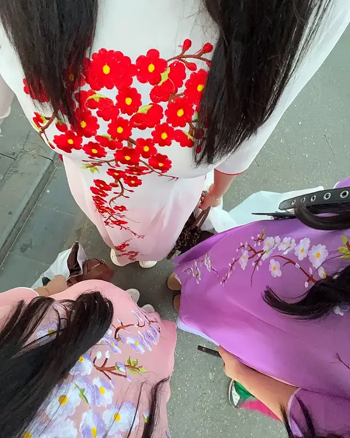 3สาวกะชุดอ่าวหญ่ายย instagram for mdmildmds