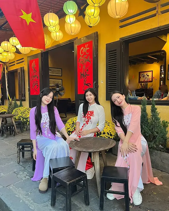 3สาวกะชุดอ่าวหญ่ายย instagram for mdmildmds