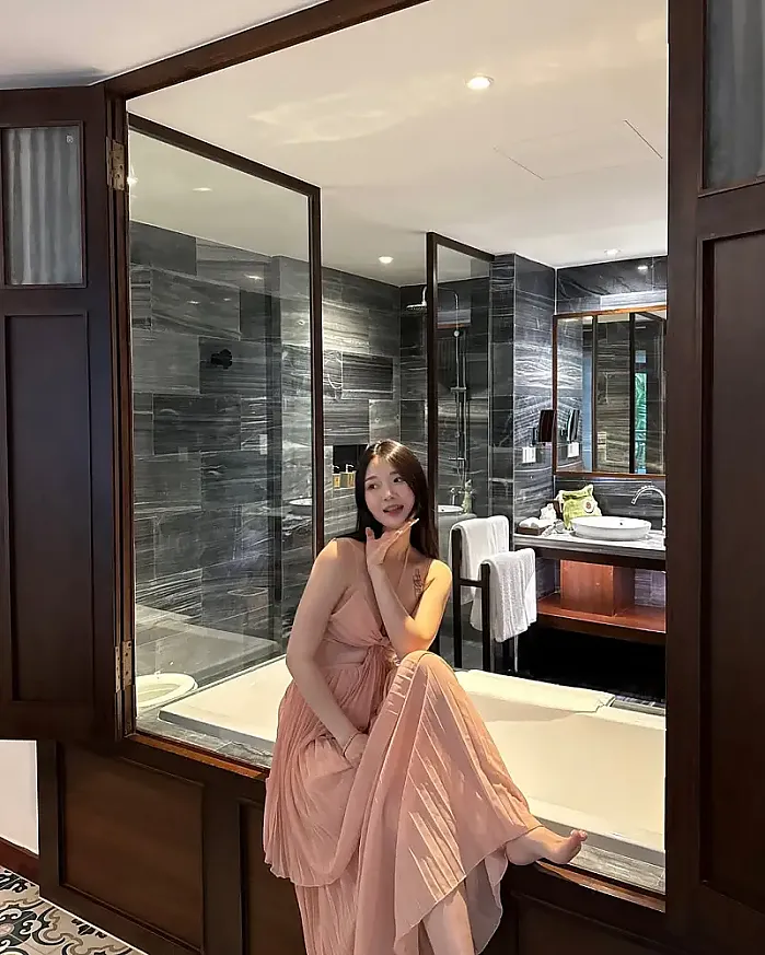 화장실까지 이쁜 the anam instagram for yeaji__jo