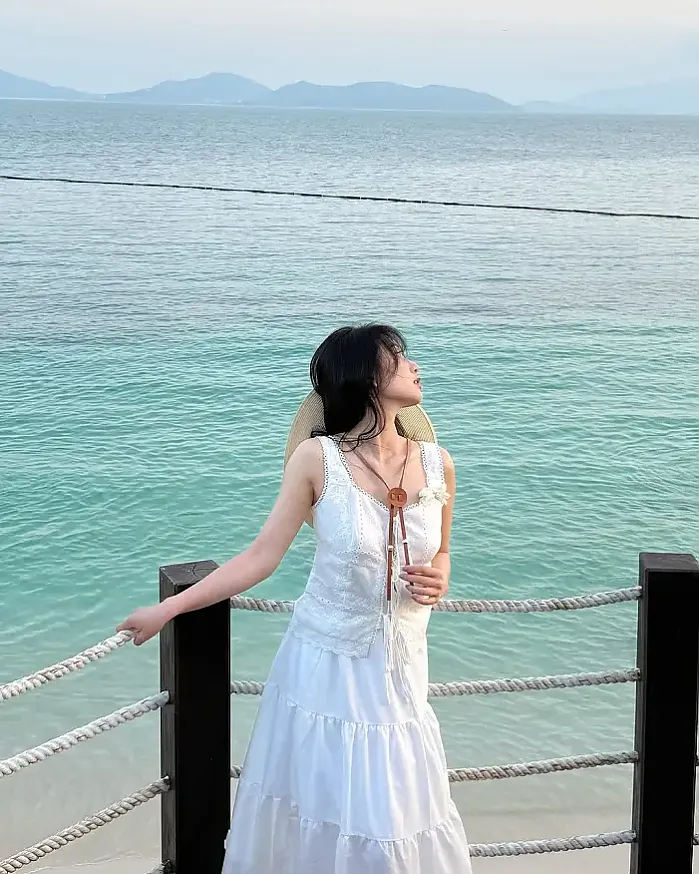 그녀의 순수함  instagram for hatram.11