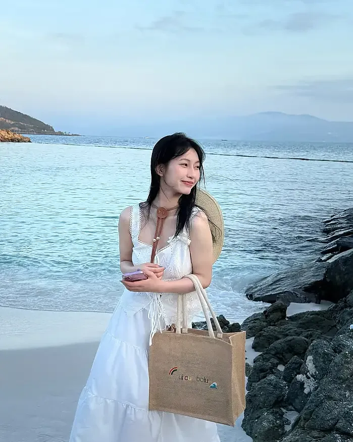 그녀의 순수함  instagram for hatram.11