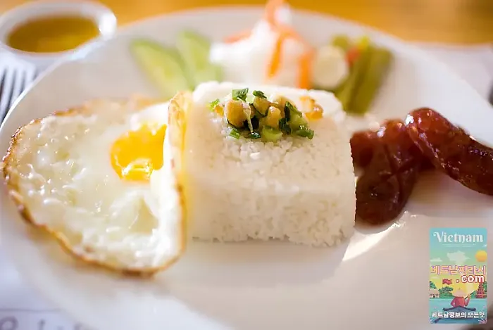 껌탐목 돼지갈비 찹쌀요리 Cơm tấm Mộc - 85 Lý Tự Trọng