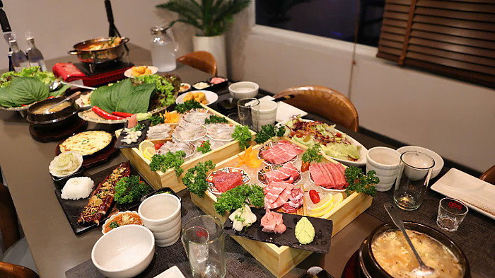 <폐업>호치민 신선 착석식당 후기 SINSUN REVIEW